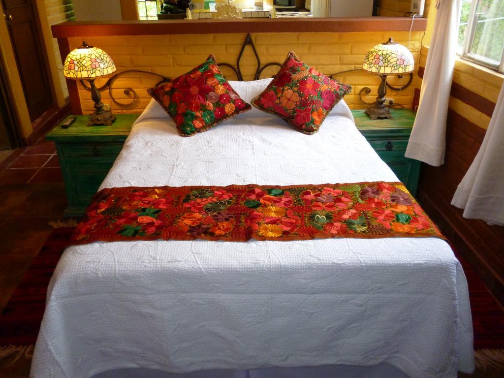 Colibri & Hotel 3*